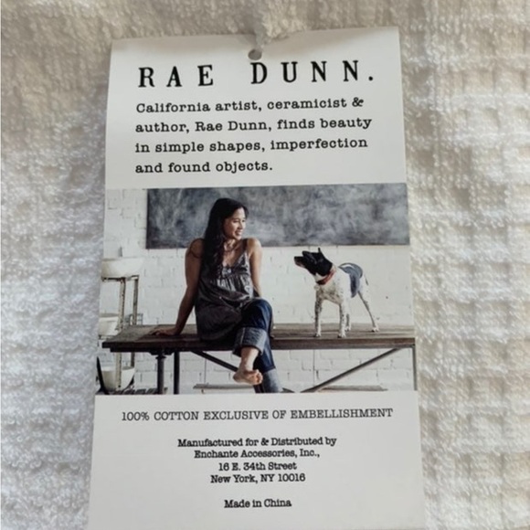 NWT Rae Dunn Set of 2 Kitchen Towels ~ LOVE ~ Red & White Cotton 16”x26” - Picture 5 of 5